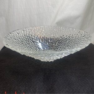 Vintage Mid Century Shaker Shingle Textured Pilgrim Glass Bowl 10 Inches